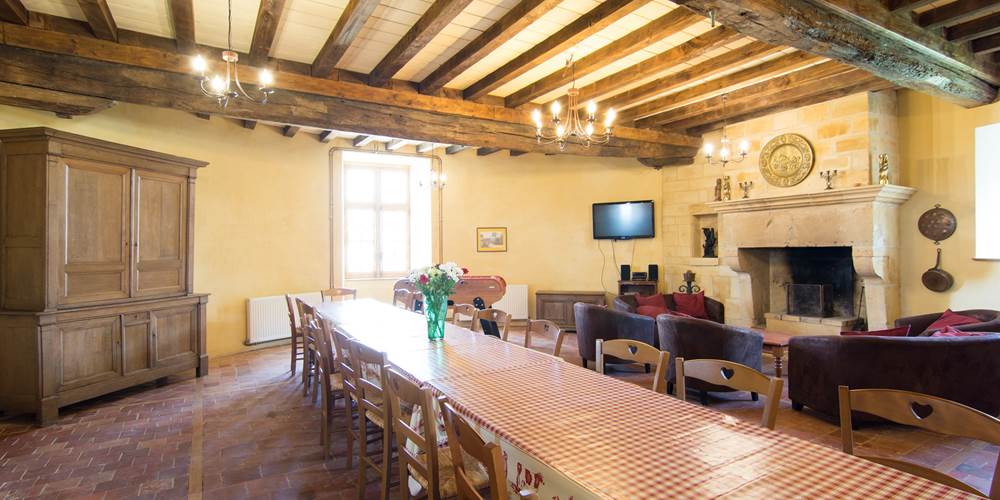 salle à manger du gîte de la Tour de guet