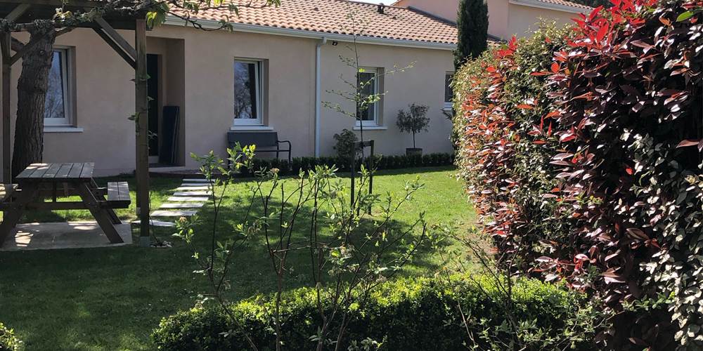 Chambre-d’hôtes-Sainte-Hélène-Gironde-Extérieur