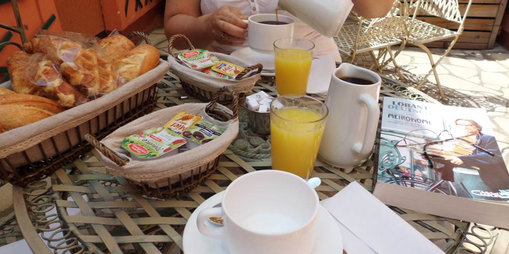 Un copieux petit déj