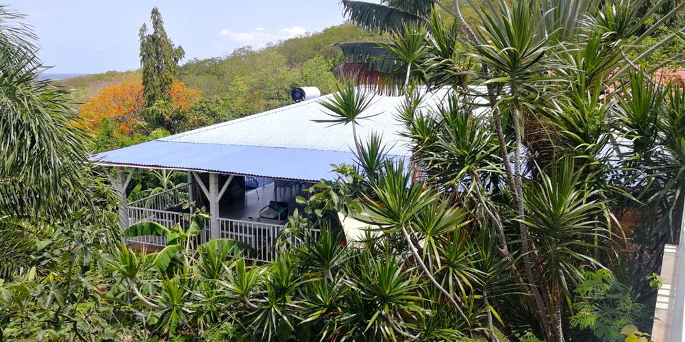 Vue maison depuis le jardin