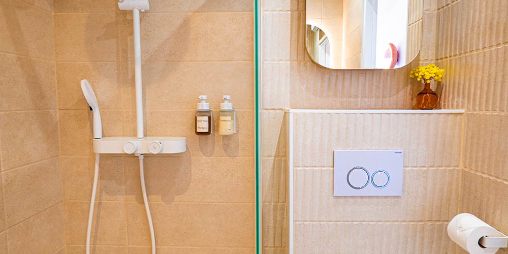 Volumes, reflets et lumières pour se détendre pleinement.