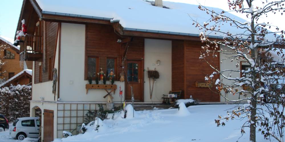 chambres-hotes-albertville-maison-neige-hiver-montagne-savoie
