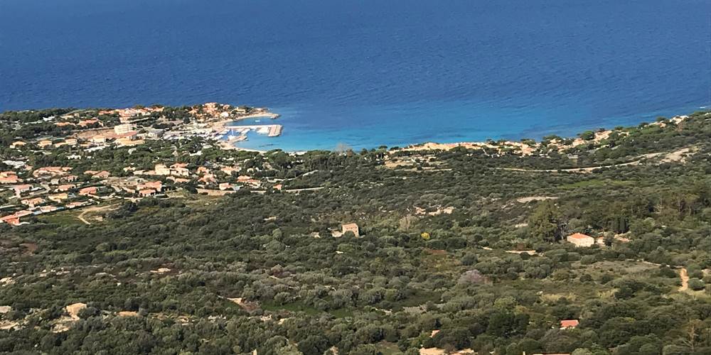 VUE DU DOMAINE CHIOSO ALLA CHIESA