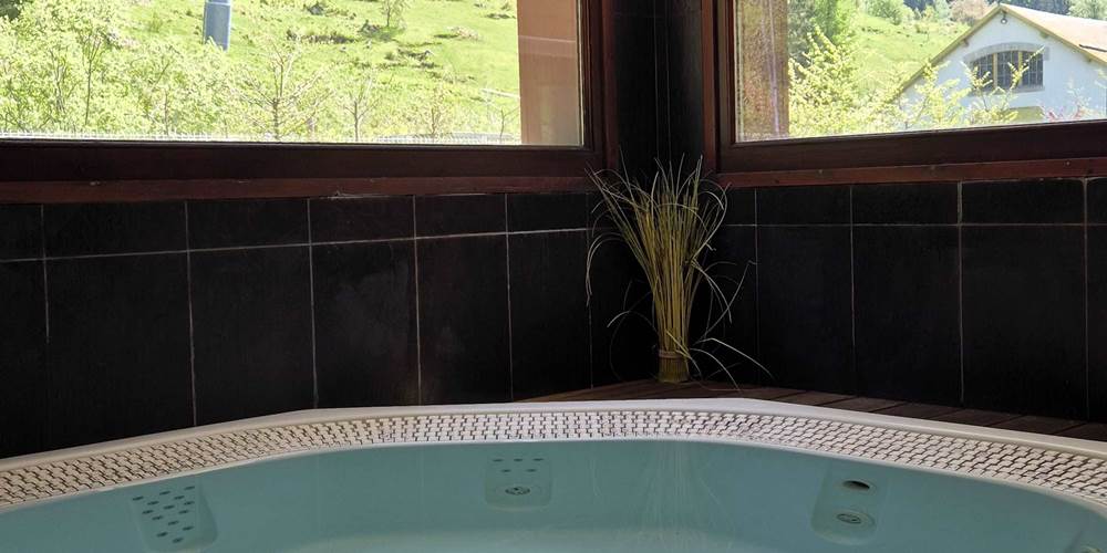 Jacuzzi