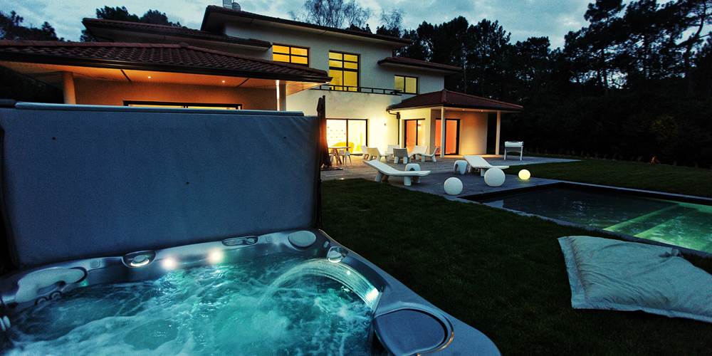 jacuzzi