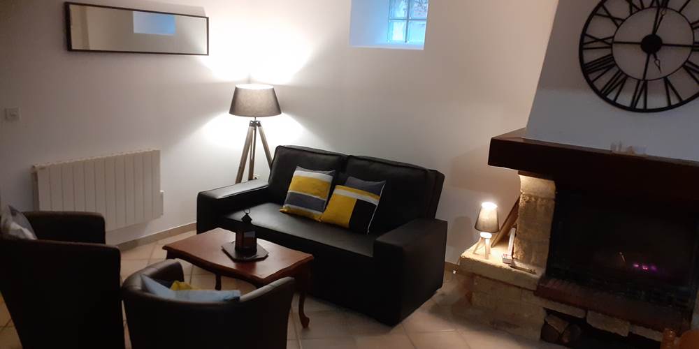 COIN SEJOUR AVEC CANAPE LIT