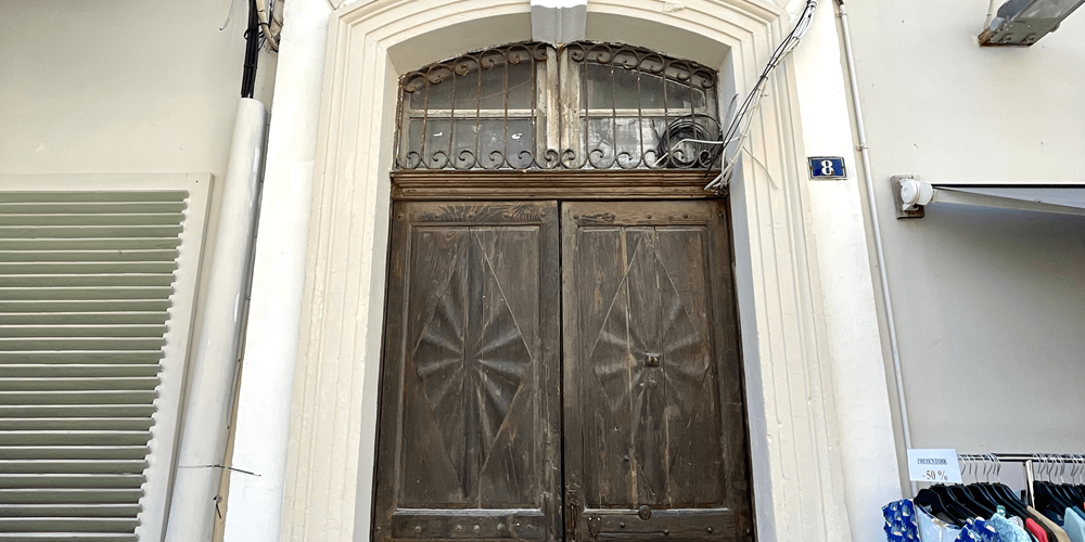 ENTREE IMMEUBLE 1