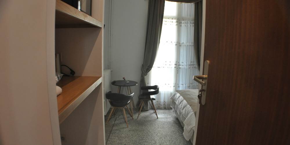 Chambre 2 entre´e