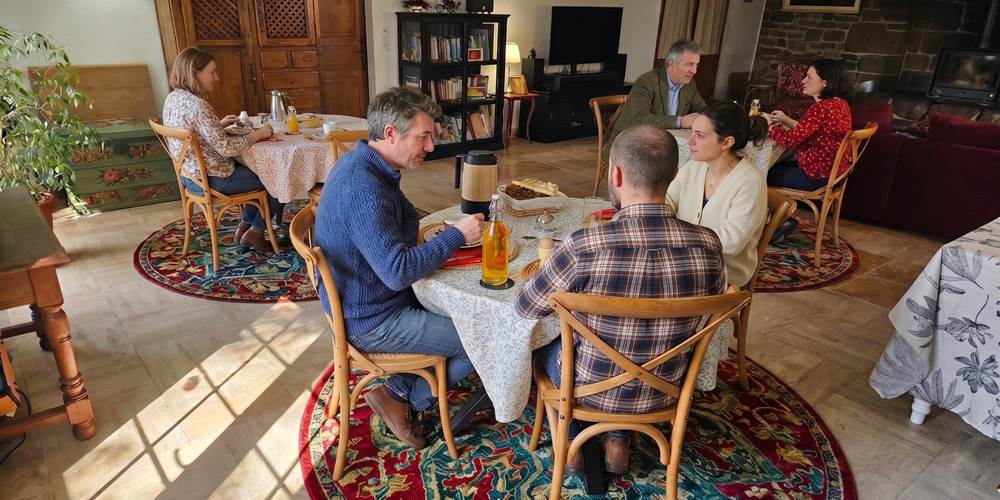 salle à manger au complet