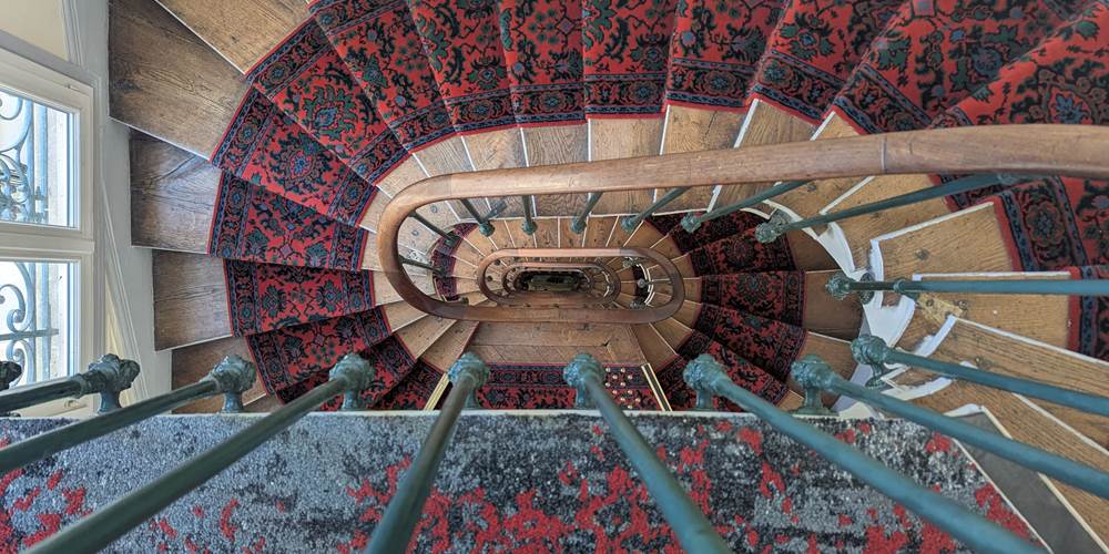Escalier Hôtel Jean Bart