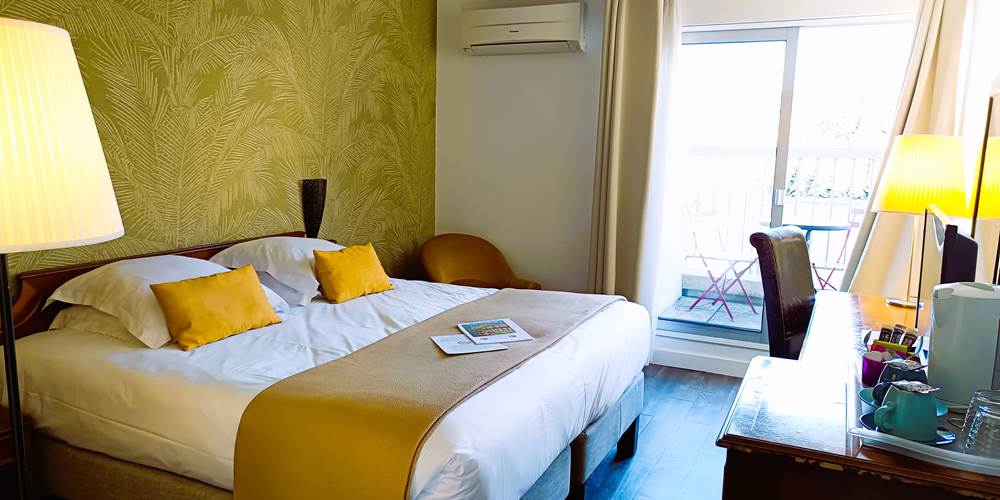 Chambre double avec terrasse