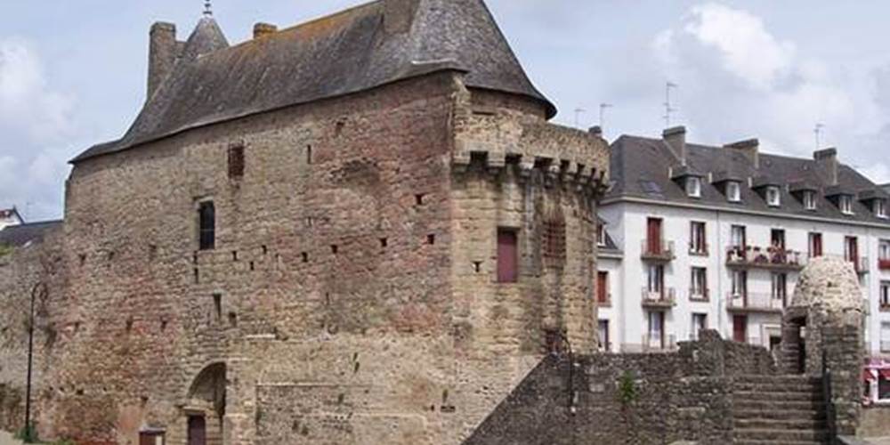 tour-hennebont