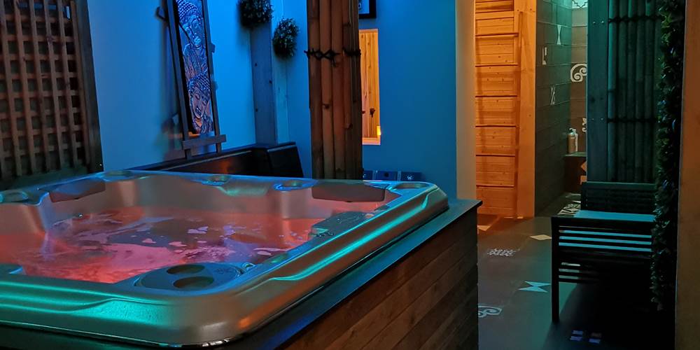 Espace Jacuzzi et Sauna