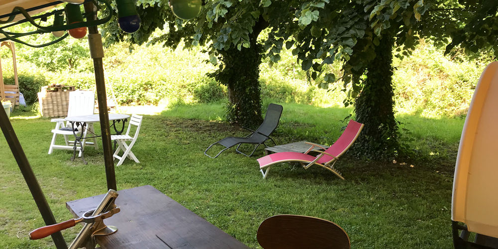 De´tail exterieur sous les tilleuls