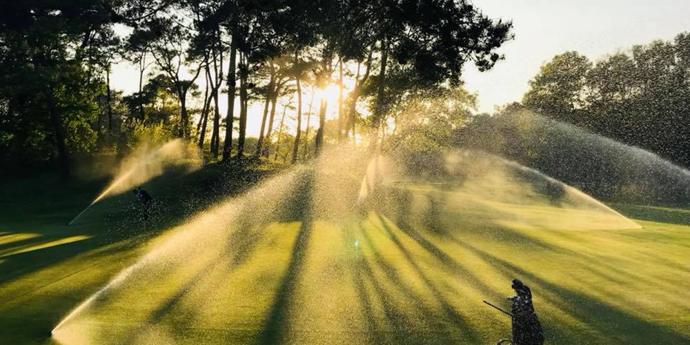 parcours de golf au bout du jardin
