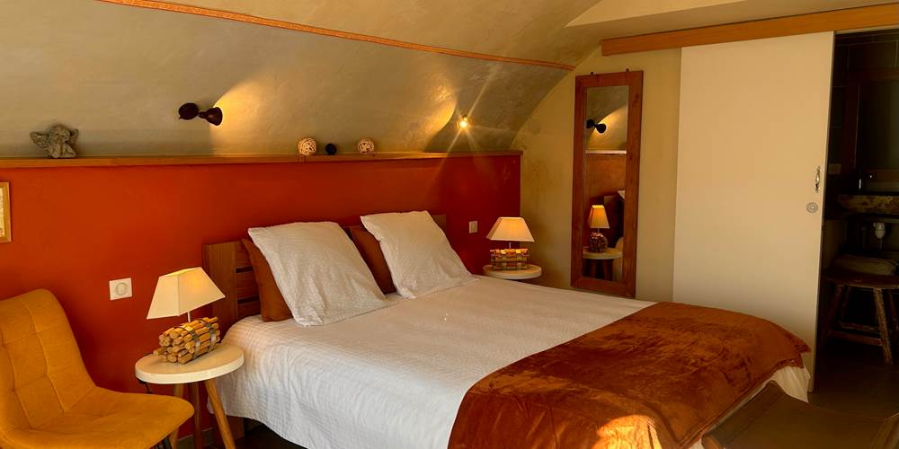 la calade chambres d'hotes et espace bien être ardèche chambre terracotta