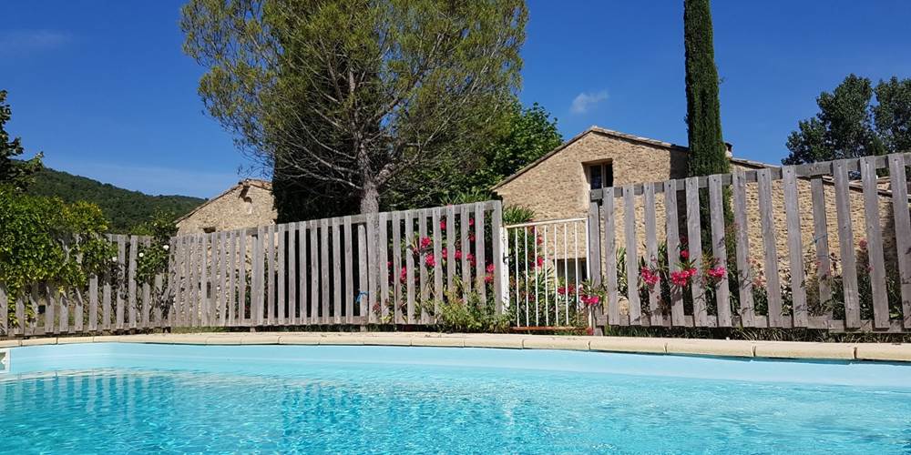Piscine La Magnanerie