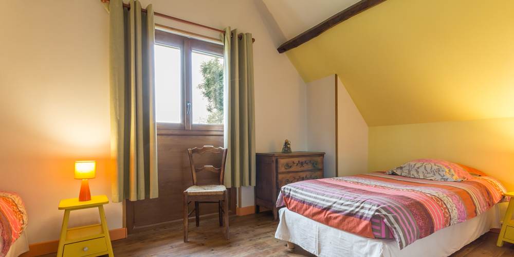 Chambre 2 lits simples - Gîte du Petit Coq - aux3nidsfleuris