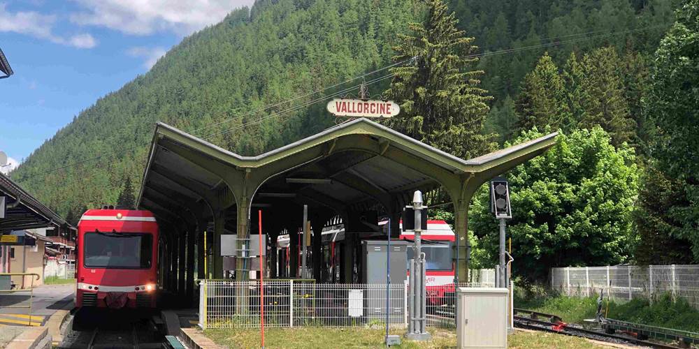 Gare de Vallorcine à 100 mètres de la résidence - Chamonix à 30 minutes