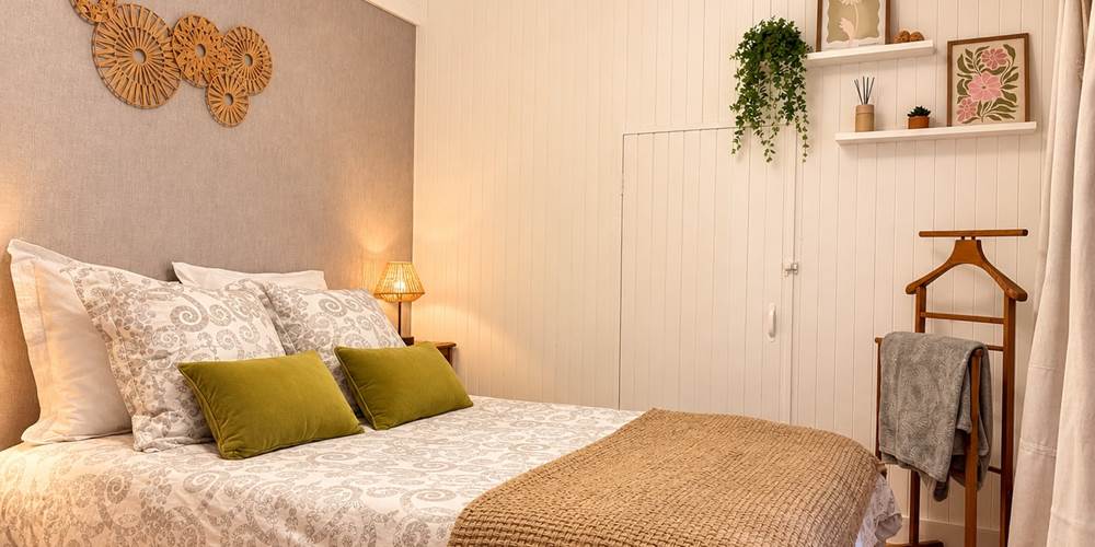 Gîte la belle du Clochet - St PArdoux d'Arnet - Chambre étage