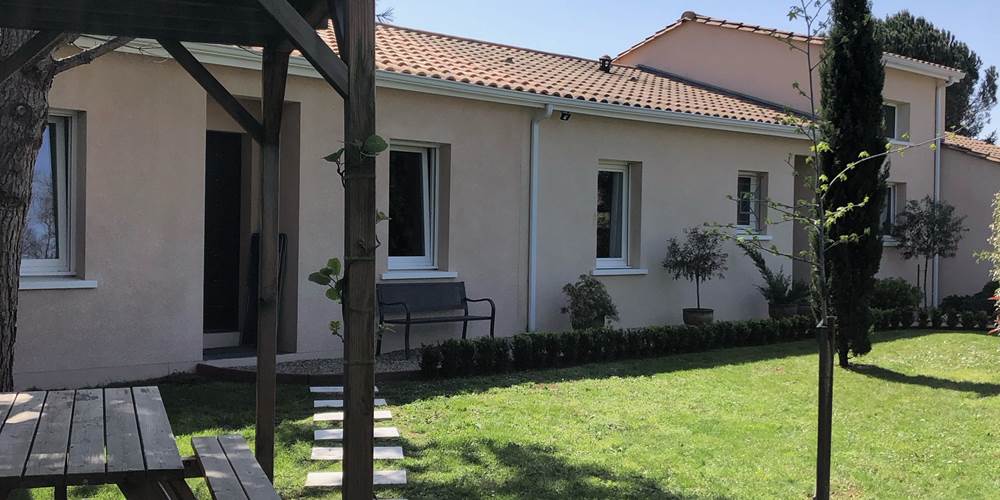 Chambre-d’hôtes-Sainte-Hélène-Gironde-Extérieur