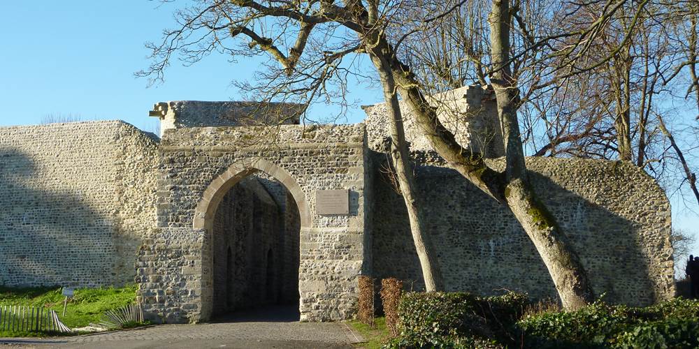 Porte Jeanne d'Arc à St Valéry sur Somme en Baie de Somme