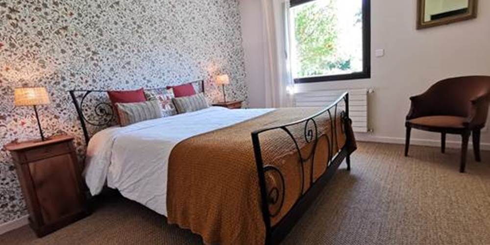 Chambre, lit King, Vallée de la Dordogne