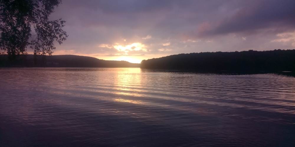 Coucher de soleil sur le lac