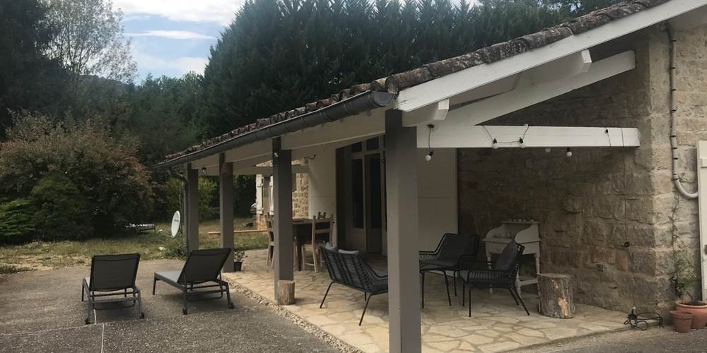 Bergerie en bord d'Aveyron