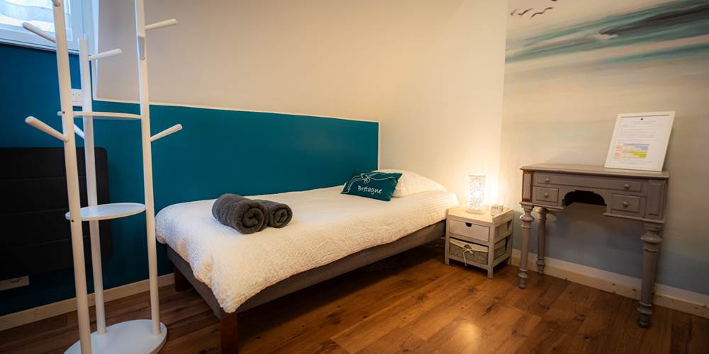 Chambre plage du Loch: le lit simple