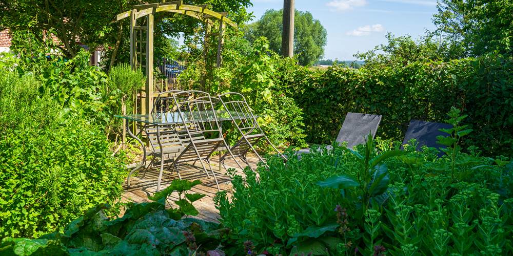 Jardin devant - tuin vooraan