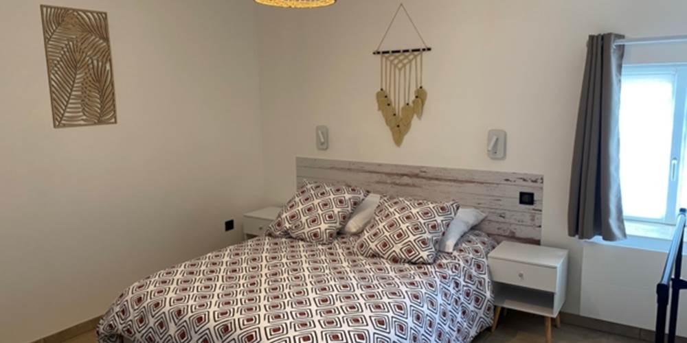 Chambre du bas - Gîte de l'Espinasse