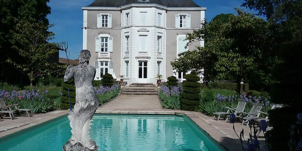 Façade of the château
