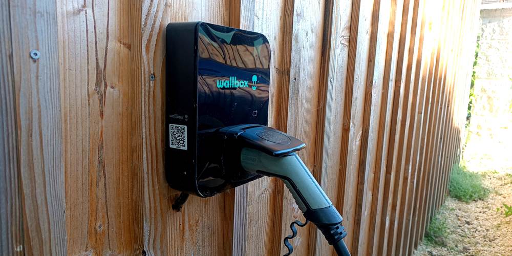 Les Volets Verts - borne de recharge