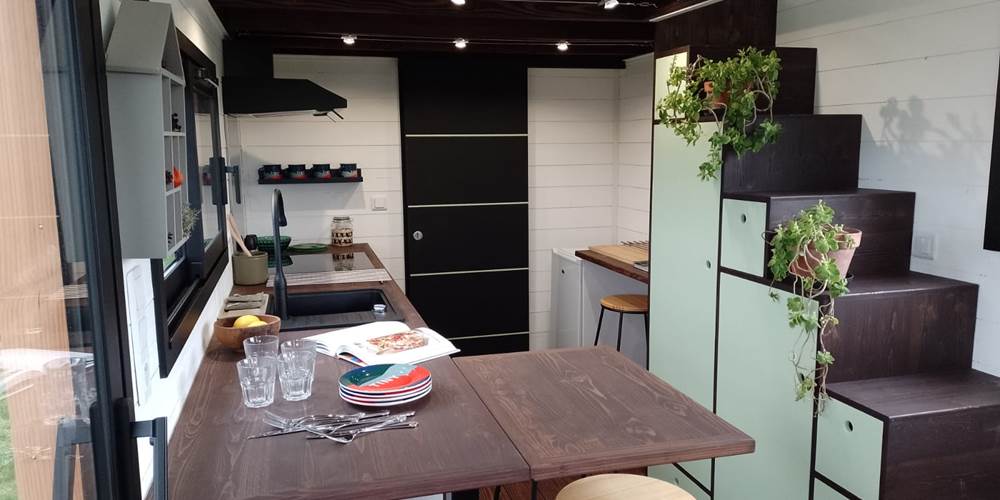 Un espace optimisé avec de nombreux rangements