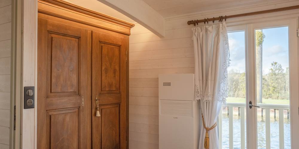 Rangement, Clim et vue du canal