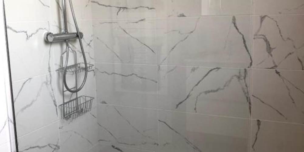 Douche à l'italienne