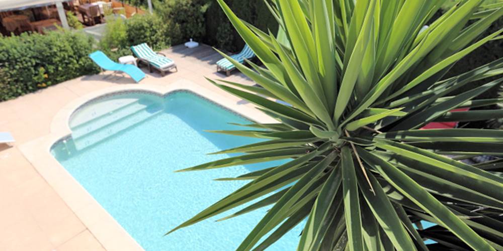 hebergement-chambre-balcon-yucca