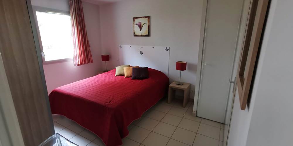 Chambre avec lit 160 x 200