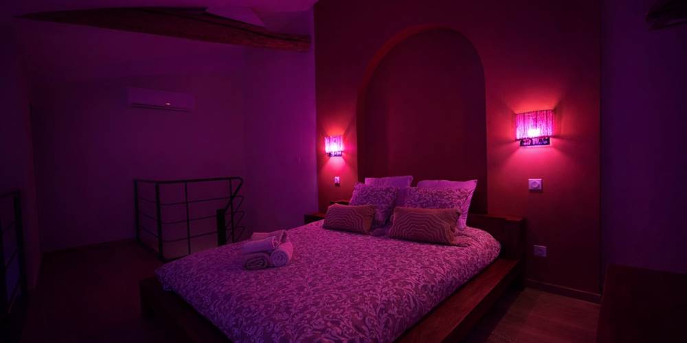 La chambre en jeu de lumière