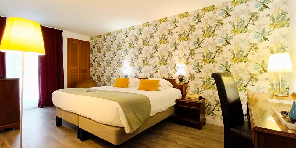 Chambre double avec petit balcon