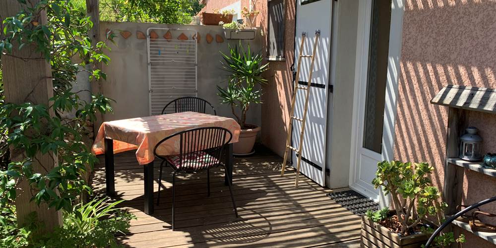 La terrasse de la chambre "AMANDIER"
