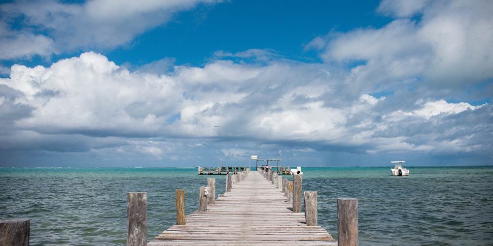 Ponton Boraha VIllage Ile Ste Marie Madagascar 01