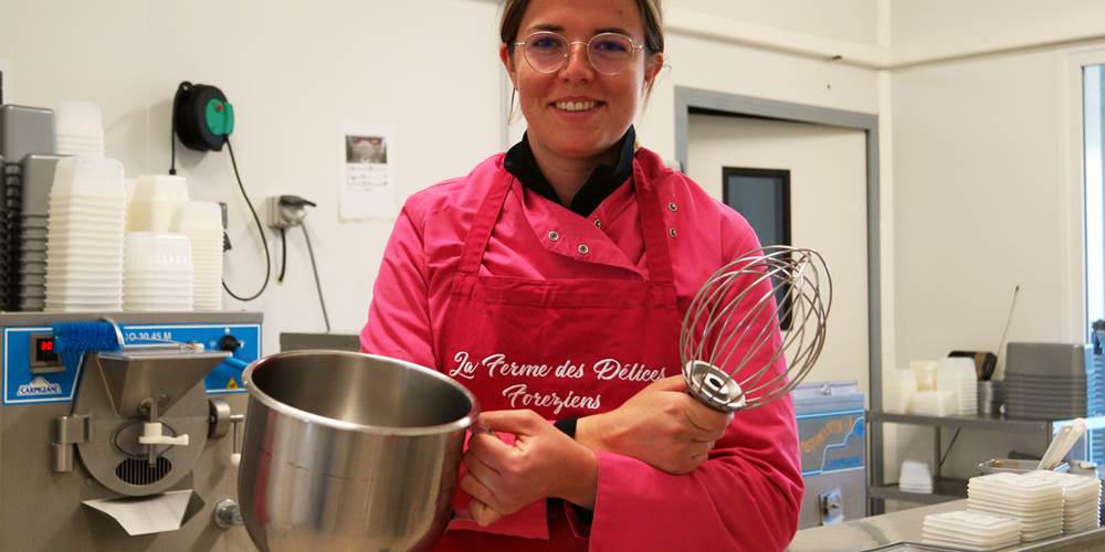 Marina_-_Ferme_des_delices-Anne-Sophie_CHARBONNIER___OT_Forez-Est-34357