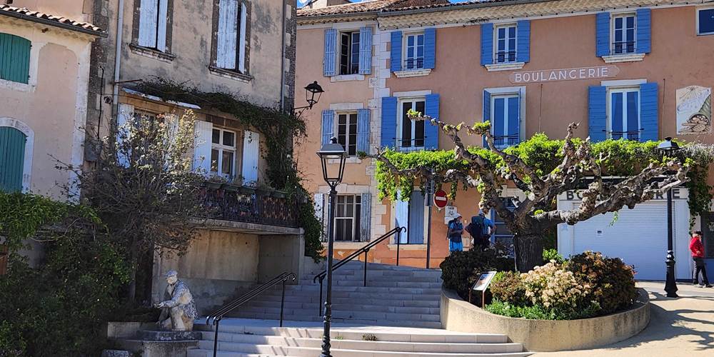 24 Saint Saturnin
