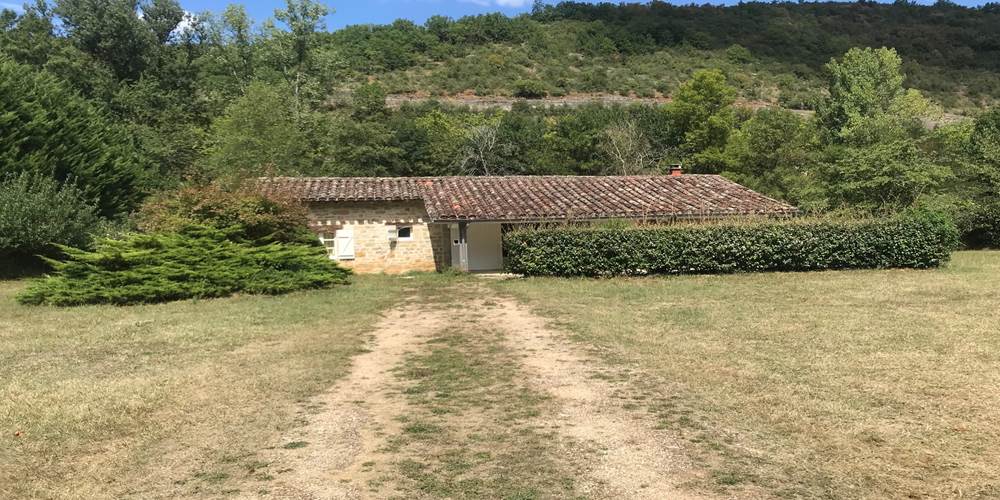 Bergerie en bord d'Aveyron