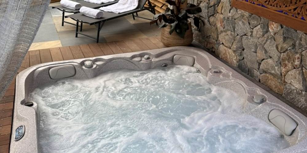 D9C5F7DD-5AD0-4FE2-94E7-717FE3092F22_1_105_c