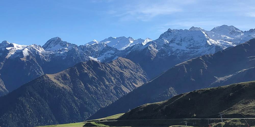 8719D686-5668-46AB-ADF6-9A9377F5FDB2