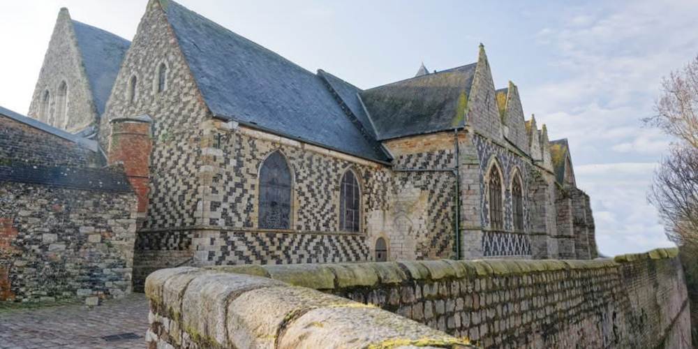 Saint Valéry sur Somme Gites La Baie des Remparts en Baie de Somme France