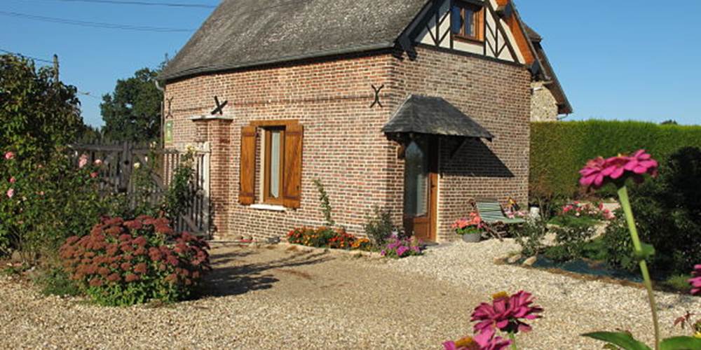 Maisonnette Aux3nidsfleuris